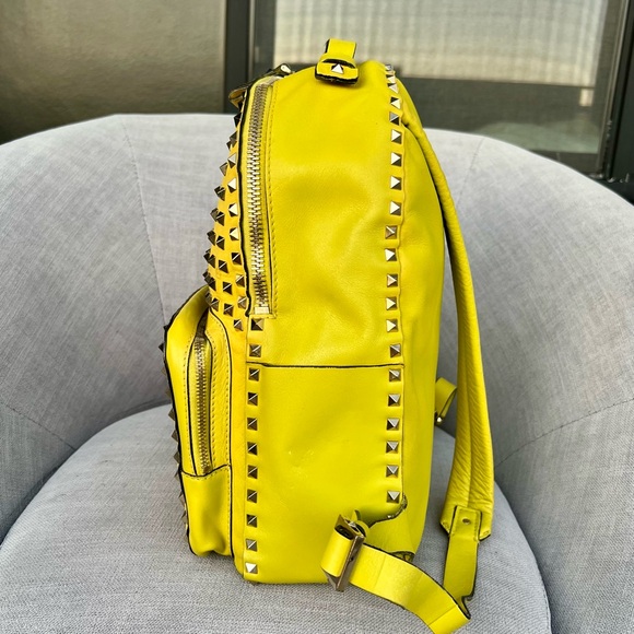 VALENTINO GARAVANI  Calfskin Medium Full Studded Rockstud All Over Backpack - Picture 2 of 13